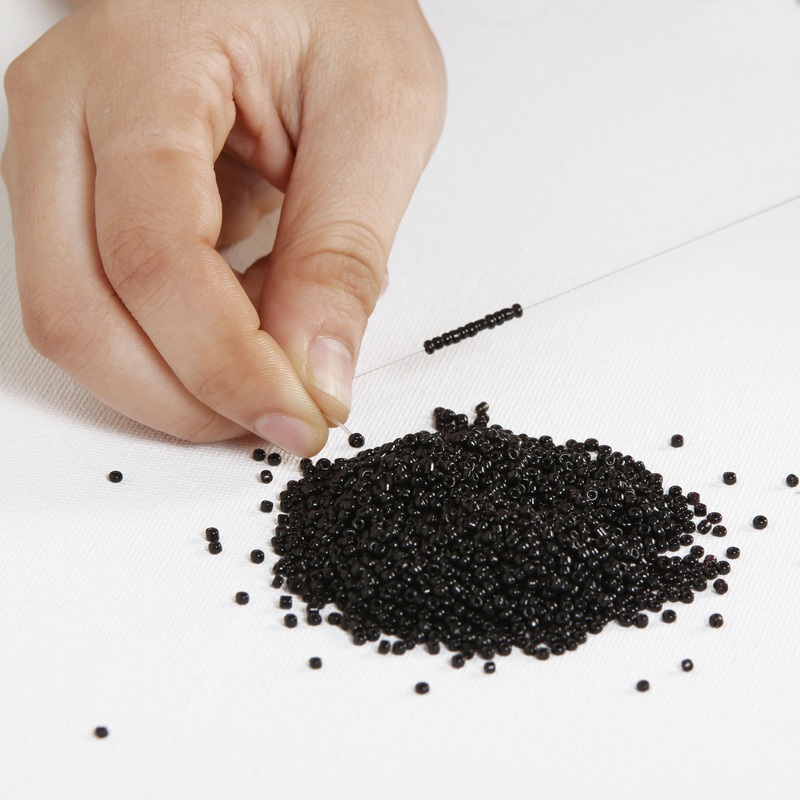 Seed Beads Black 1Mm 30Gm