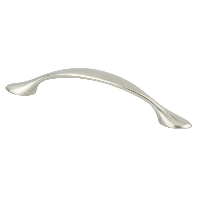 Berenson Transitional Advantage Three Pull 96mm Center to Center