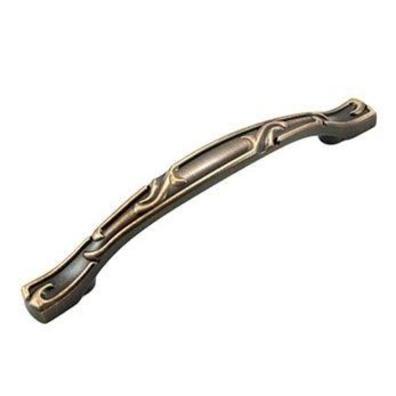 5 c/c Pull with Swirl Edges