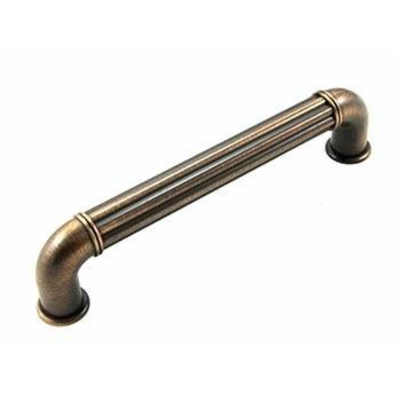 5 c/c Ridged Cylinder Middle Pull