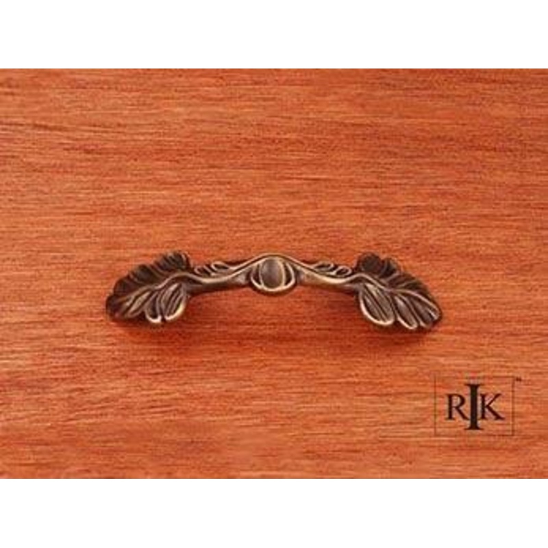 Two Leaf Pull 3 – Antique English