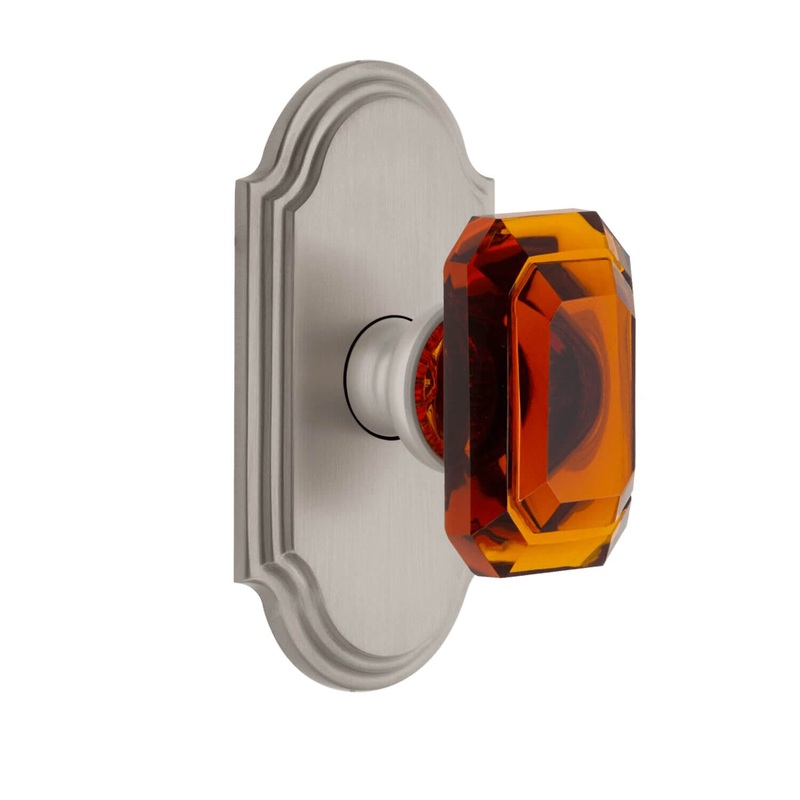 Arc Short Plate with Baguette Amber Crystal Knob in Satin Nickel