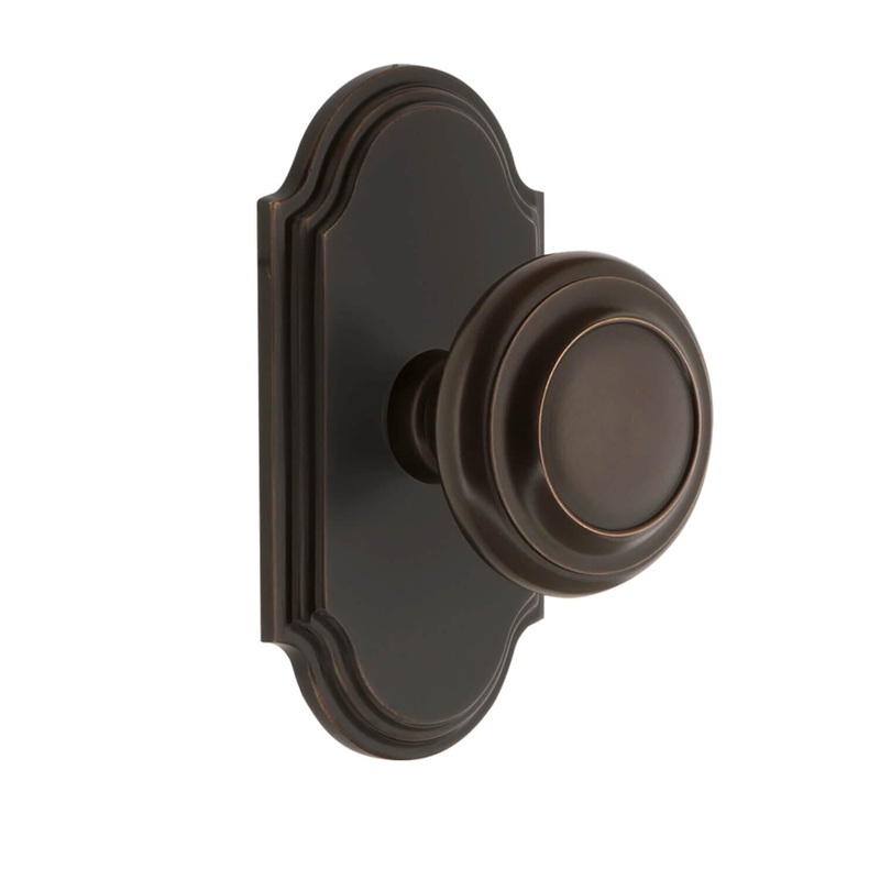 Arc Short Plate with Circulaire Knob in Timeless Bronze