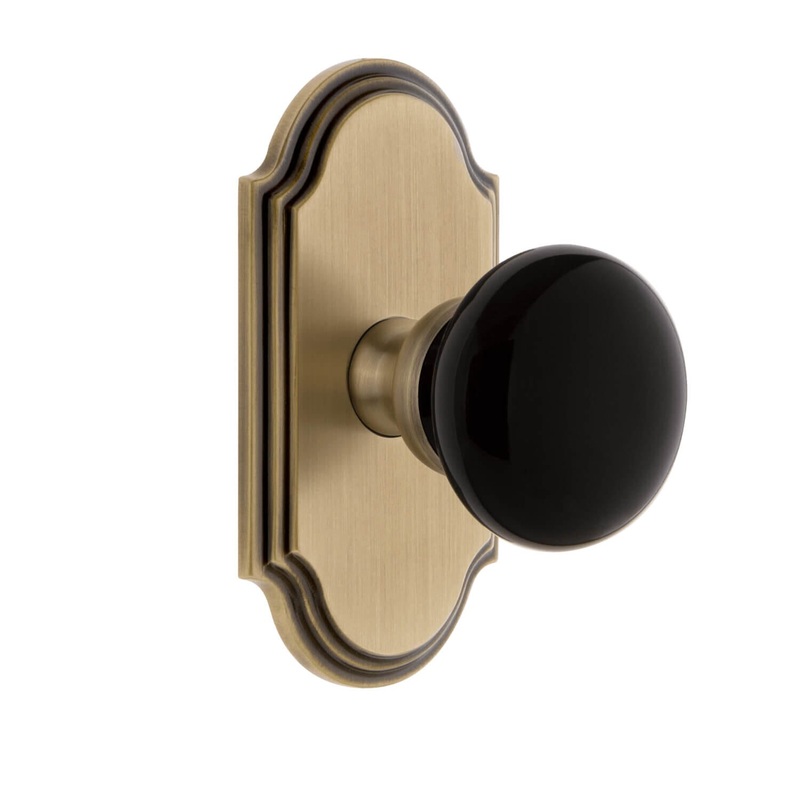 Arc Short Plate with Coventry Knob in Vintage Brass