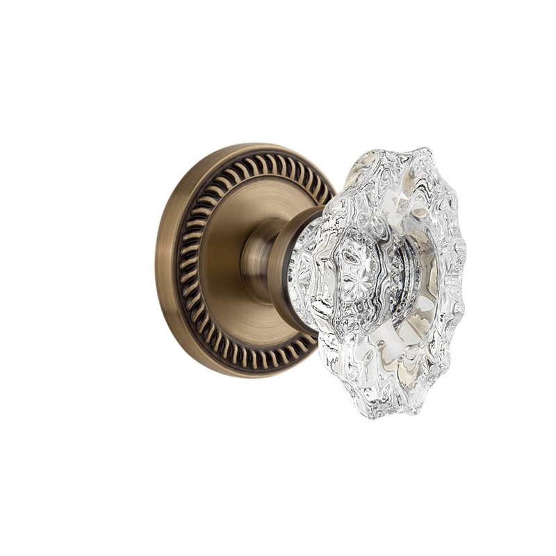 Newport Rosette with Biarritz Crystal Knob in Vintage Brass