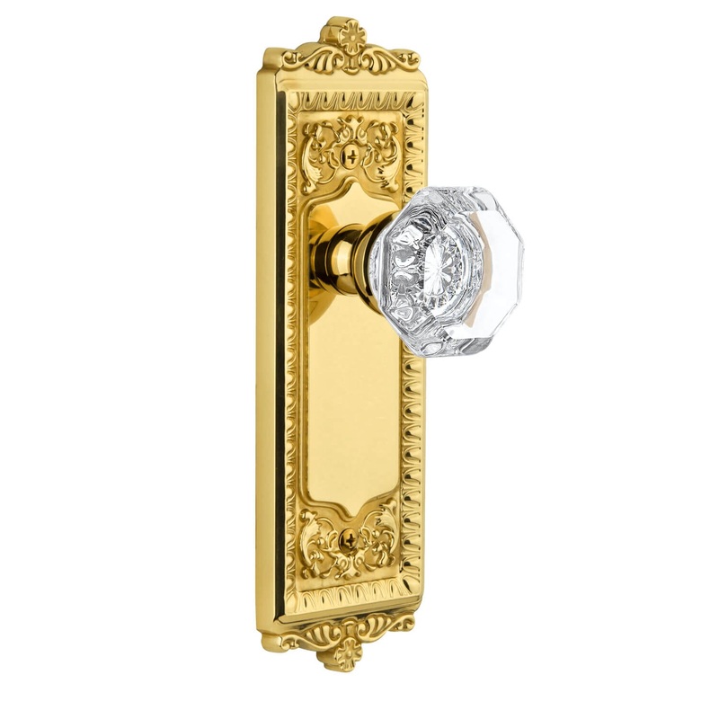 Windsor Long Plate with Chambord Crystal Knob in Lifetime Brass