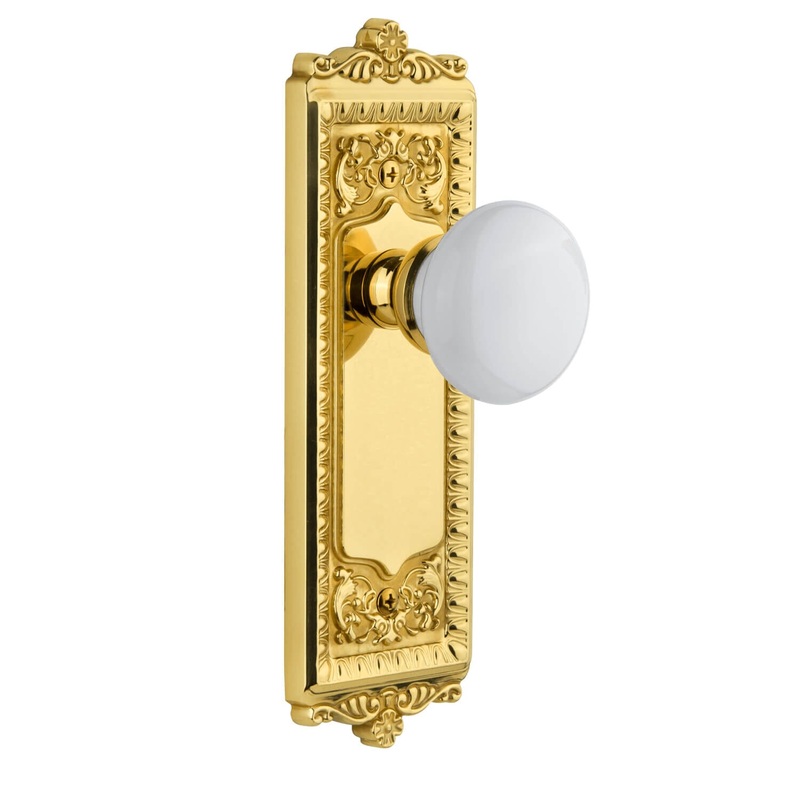 Windsor Long Plate with Hyde Park Knob in Lifetime Brass