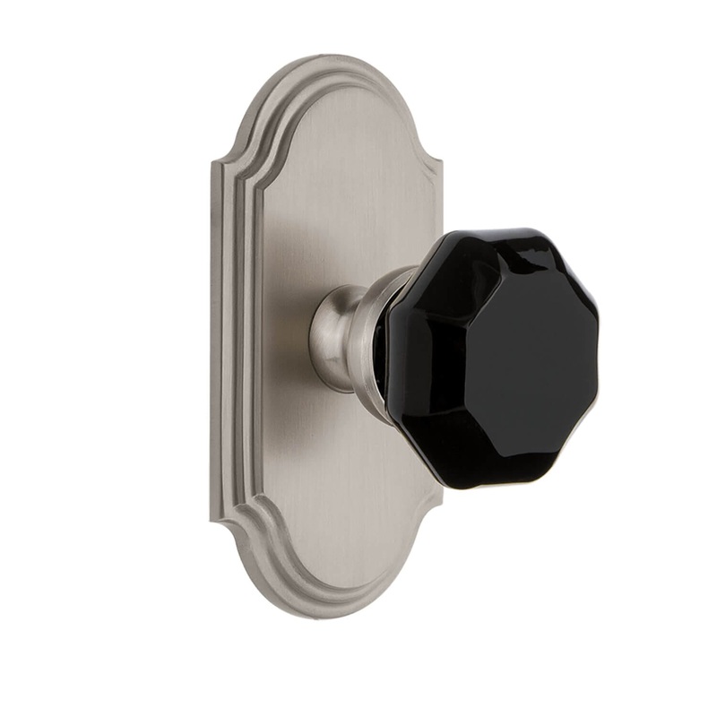 Arc Short Plate with Lyon Knob in Satin Nickel