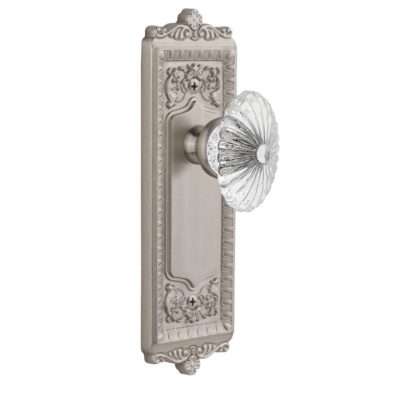 Windsor Long Plate with Burgundy Crystal Knob in Satin Nickel