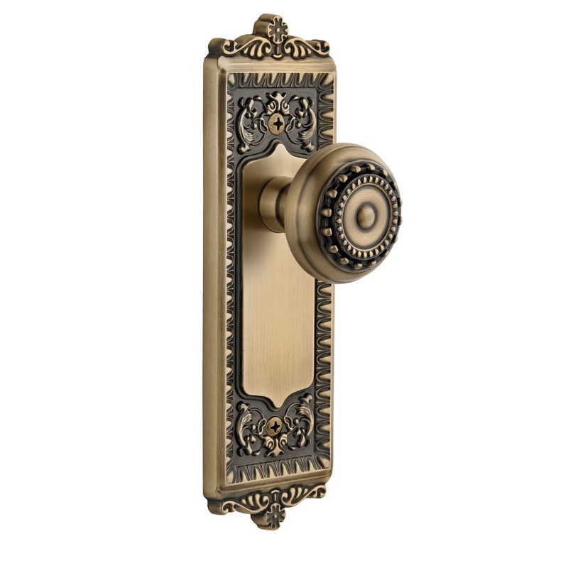 Windsor Long Plate with Parthenon Knob in Vintage Brass