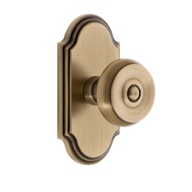 Arc Short Plate with Bouton Knob in Vintage Brass