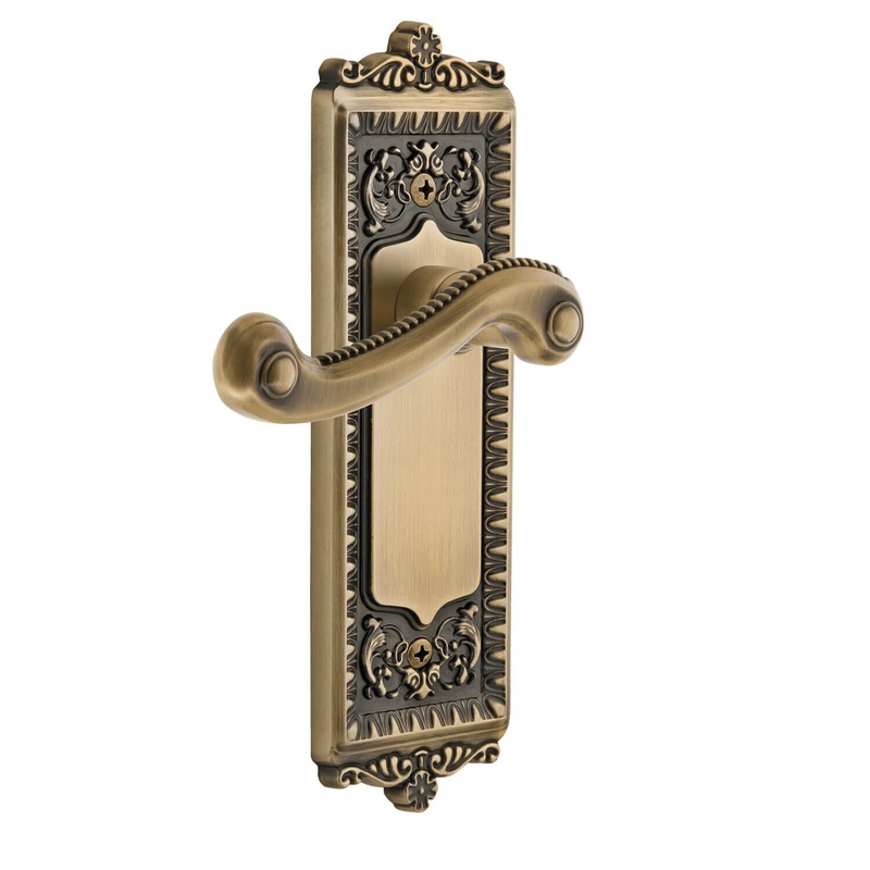 Windsor Long Plate with Newport Lever in Vintage Brass