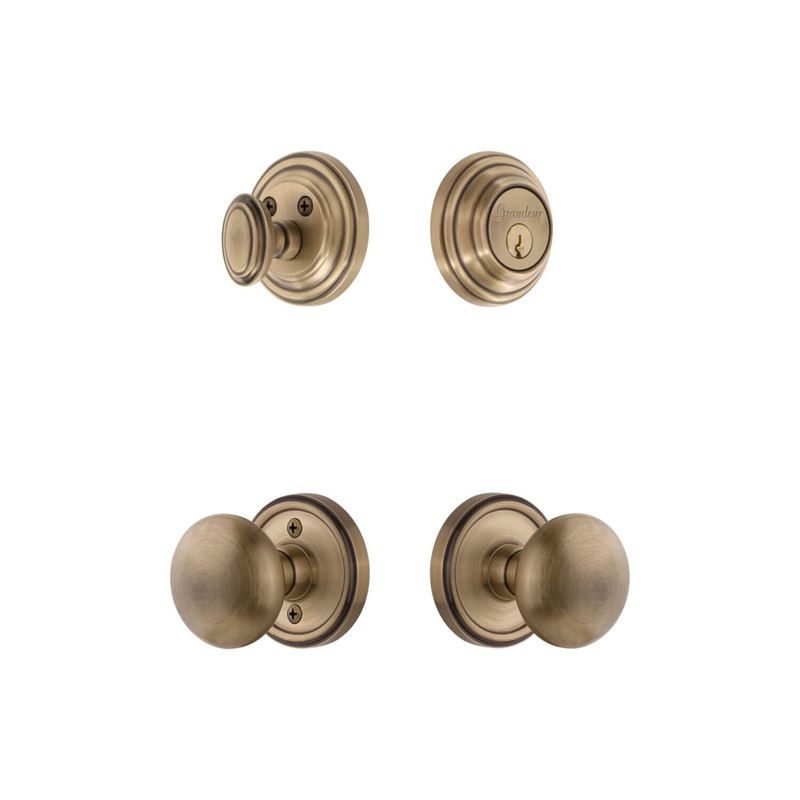 Georgetown Rosette Entry Set with Fifth Avenue Knob in Vintage Brass